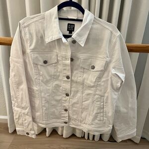 GAP Women's Classic White Jean Jacket